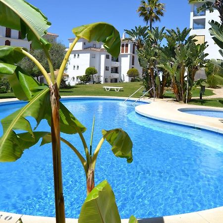 Luxury Garden Apartment - Walking Distance To The Sea Ситио-де-Калаонда Экстерьер фото