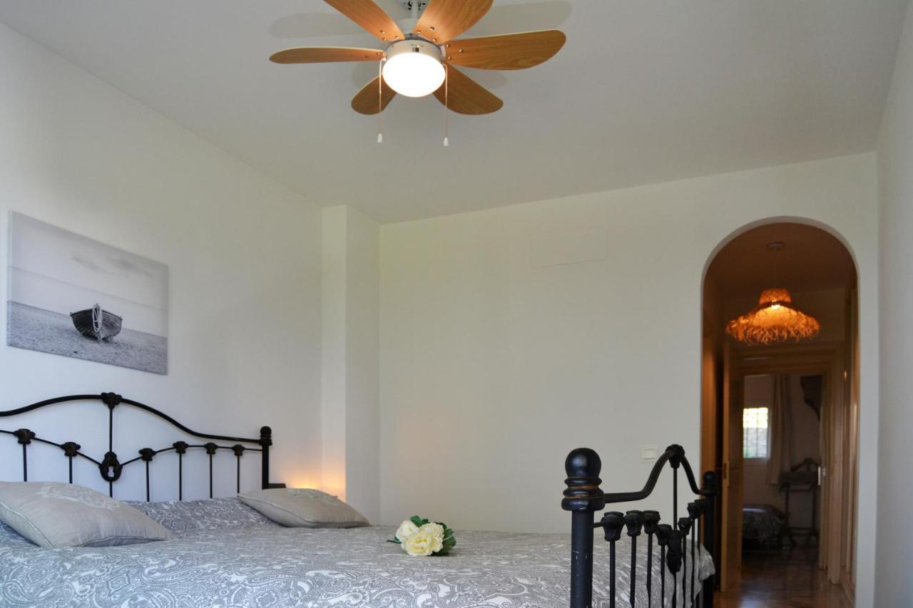 Luxury Garden Apartment - Walking Distance To The Sea Ситио-де-Калаонда Экстерьер фото
